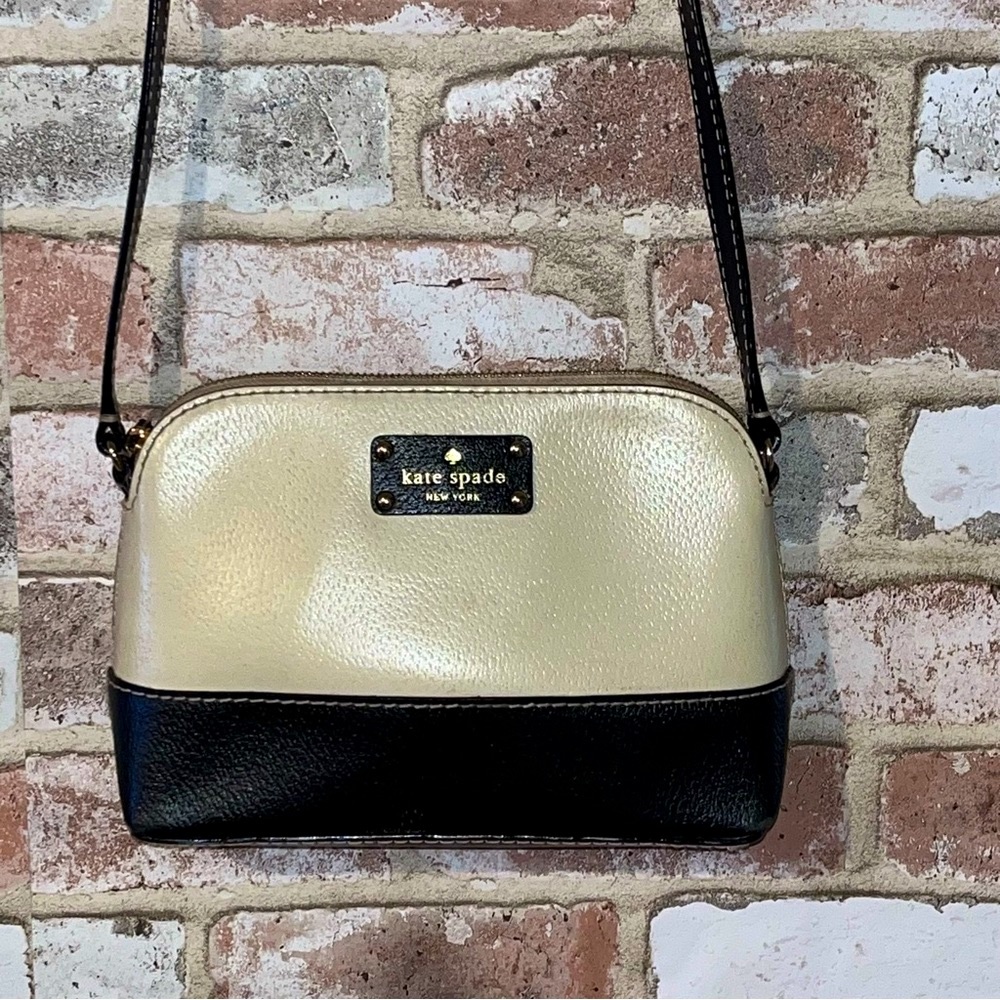 Kate Spade Black and ivory crossbody mini bag purse